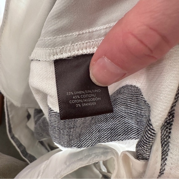 Ann Taylor Striped Lined shorts - Picture 9 of 9